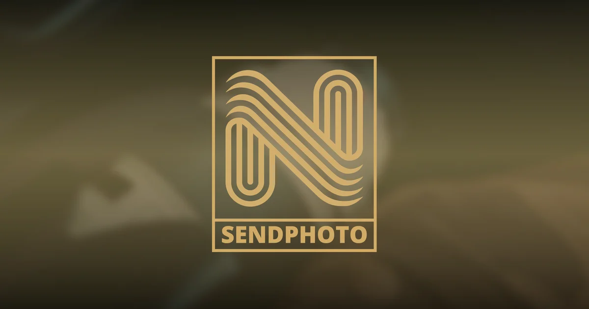 Professional photographer delivering photos to happy client